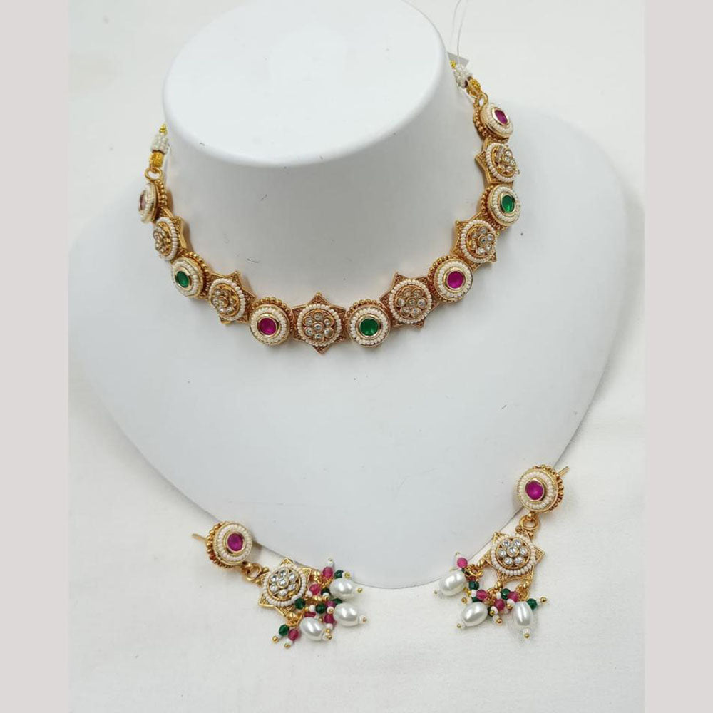 NAFJ Elegant Pota And Pearl Beaded Choker Necklace Set