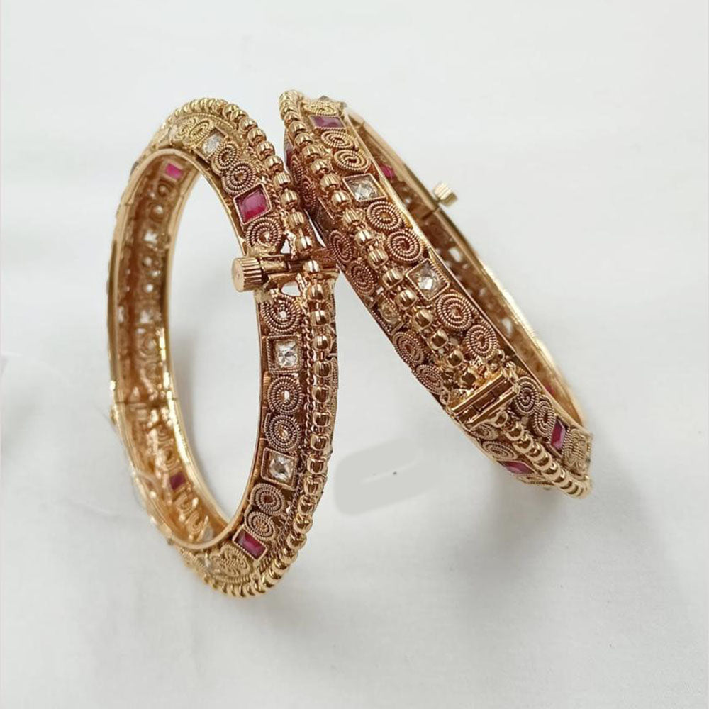NAFJ Classic Pota And Crystal  Stone Openable Bangles Set