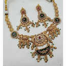 NAFJ Traditional Pota Stone Pearls And Beads Elephant Motif Necklace Set