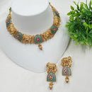 NAFJ Classic Pota Stone Necklace Set