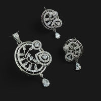 NAFJ Elegant Crystal And Austrian Stone Pendant Set 