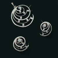 NAFJ Elegant Crystal And Austrian Stone Pendant Set 