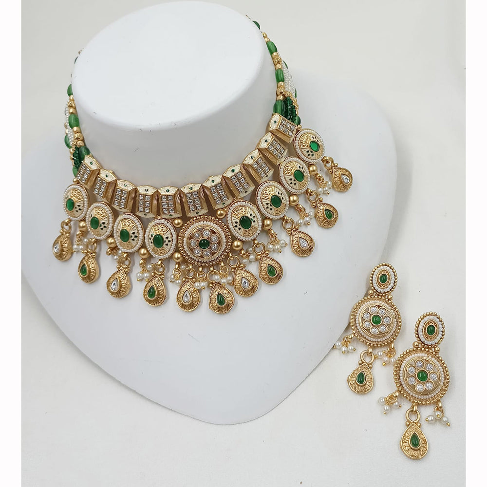 NAFJ Classic Pota Stone With Pearl Choker Necklace Set