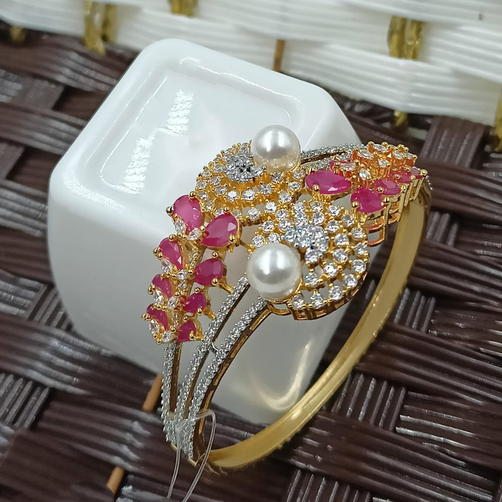 NAFJ Fashionable Crystal And Austrian Pearl Delicate Openable Bracelet