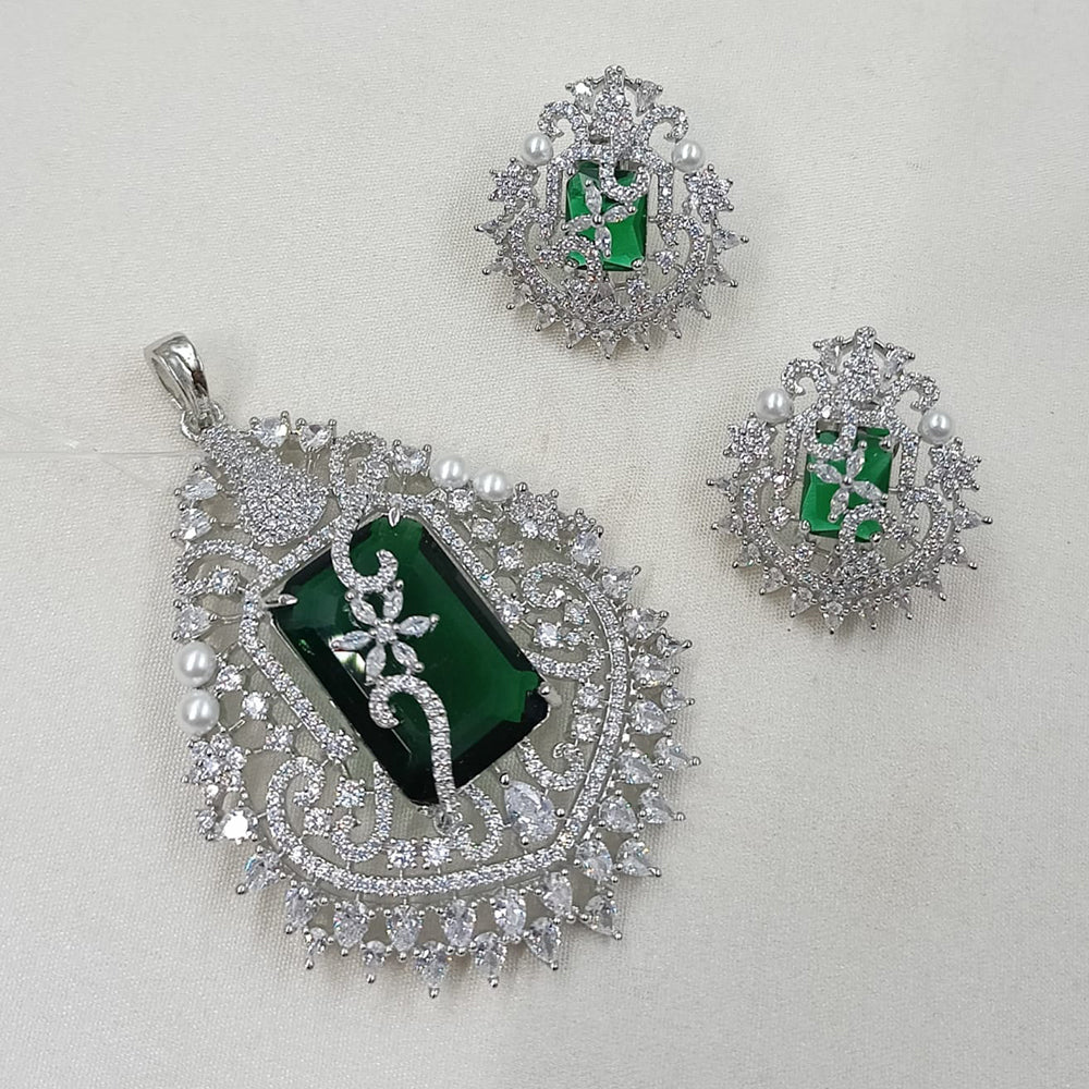 NAFJ Royal American Daimond Pendant Set