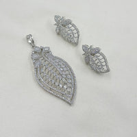 NAFJ Royal American Diamond Pendant Set