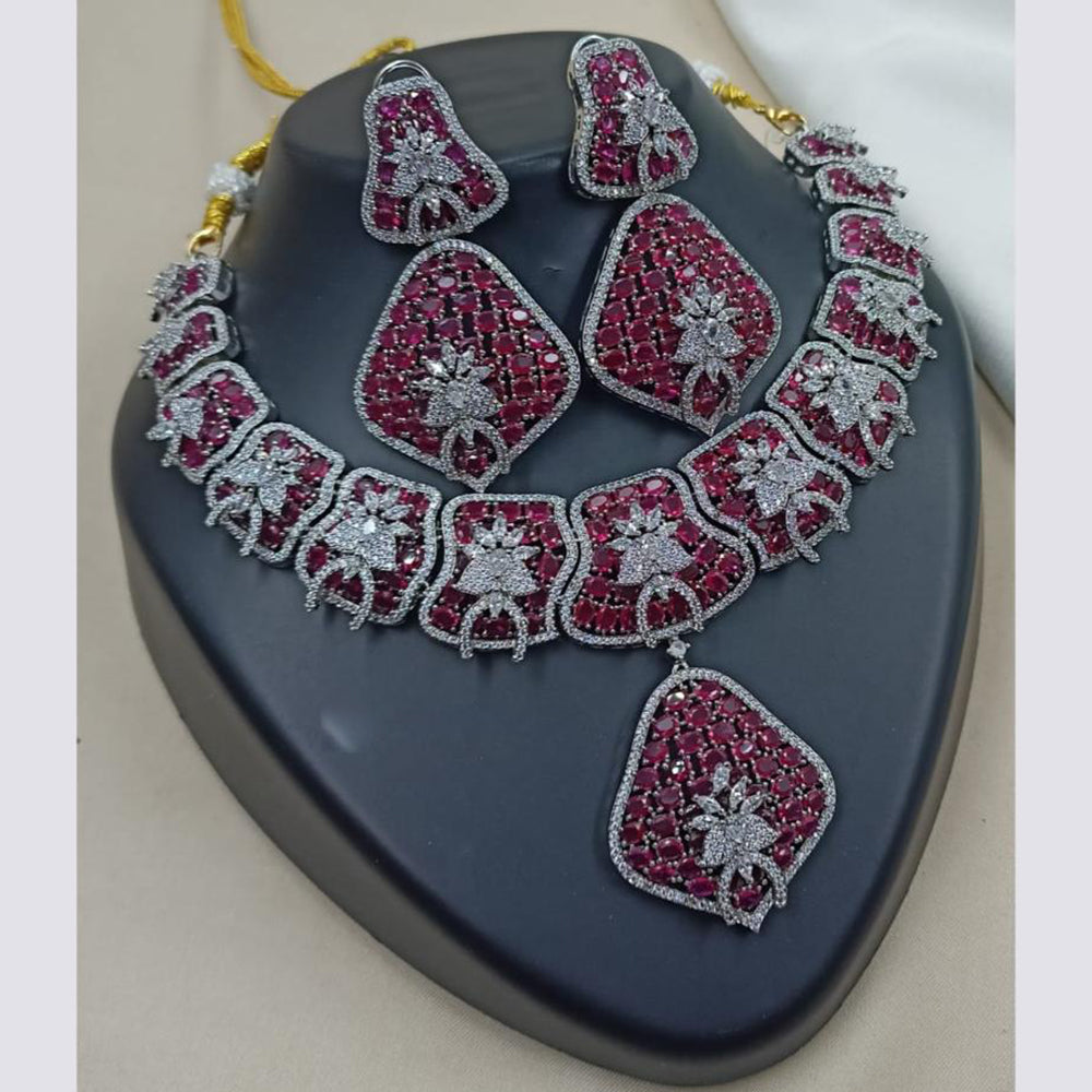 NAFJ Royal Sparkle American Daimond Necklace Set