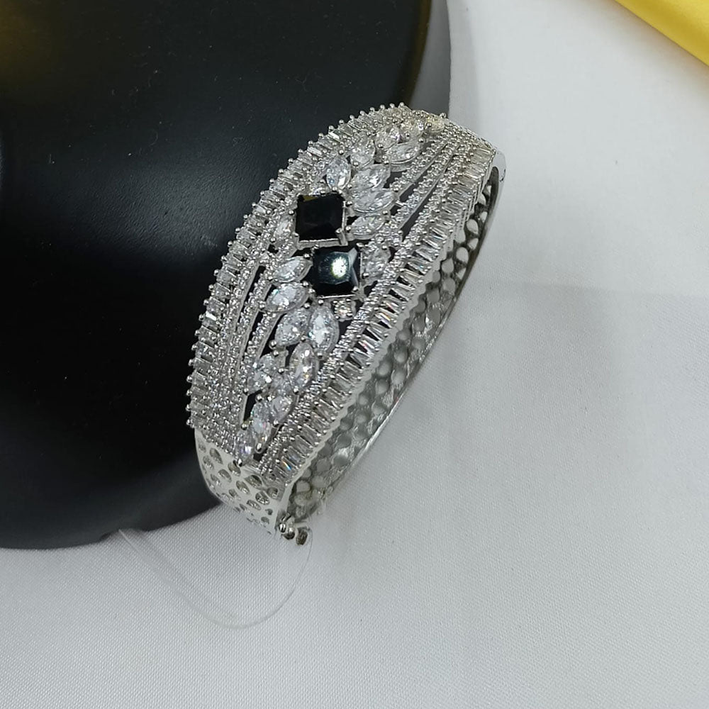 NAFJ Luxury American Diamond Openable Bracelet