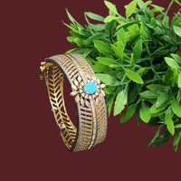 NAFJ Classic Crystal Stone And Austrian Stone Openable Bangles Set