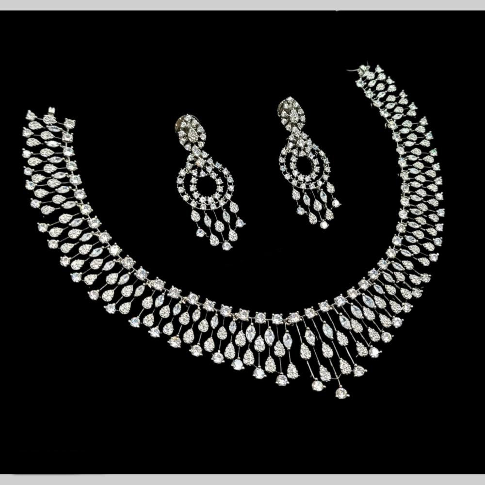 NAFJ Glamorous Crystal Stone  And Austrian Stone Designer Necklace Set