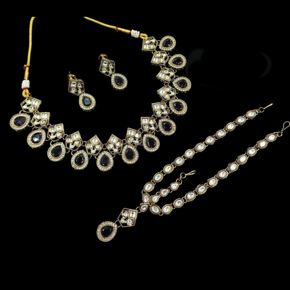 NAFJ Royal Pota Stone Necklace Set With Maangtikka