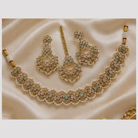 NAFJ Glamorous Crystal Stone And Pearl Necklace Set