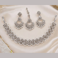 NAFJ Glamorous Crystal Stone And Pearl Necklace Set