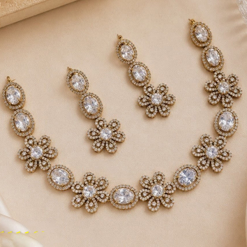 NAFJ Royal American Daimond Necklace Set