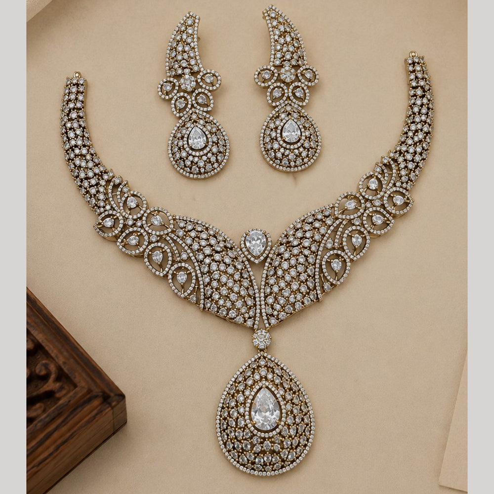 NAFJ Royal American Daimond Necklace Set