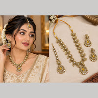 NAFJ Glamorous Crystal Stone Necklace Set