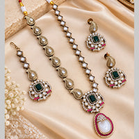 NAFJ Glamorous Crystal Stone And Austrian Stone Necklace Set