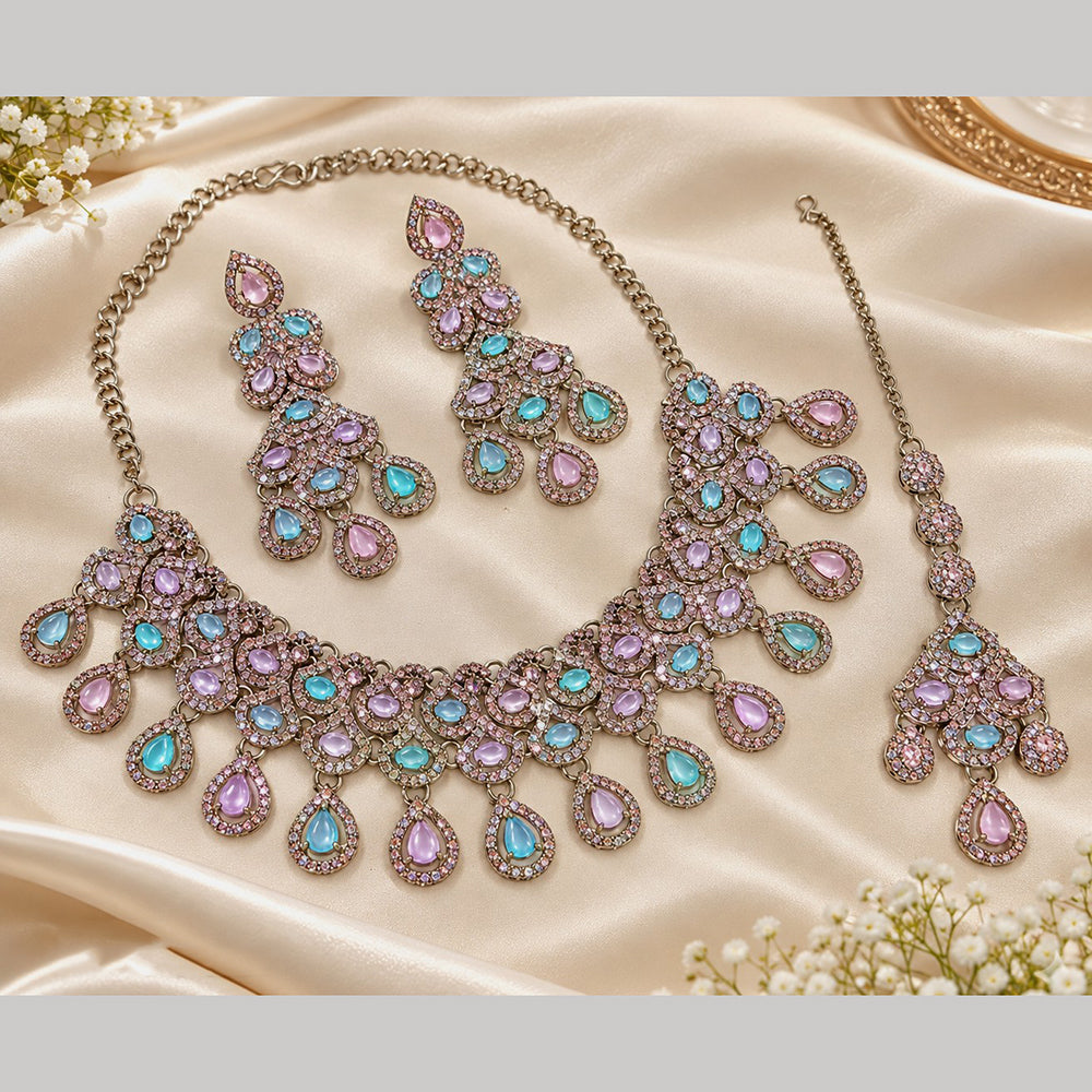 NAFJ Glamorous Crystal Stone And Austrian Stone Necklace Set