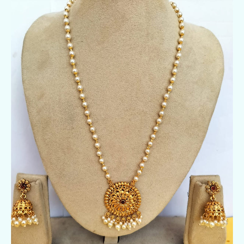 Charbhuja Art Gold Plated Pota Stone And Pearls Necklace Set