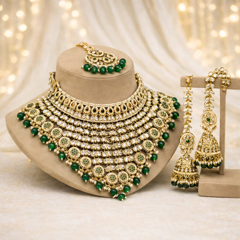 Charbhuja Art Heritage Kundan Stone And Beads Choker Necklace Set