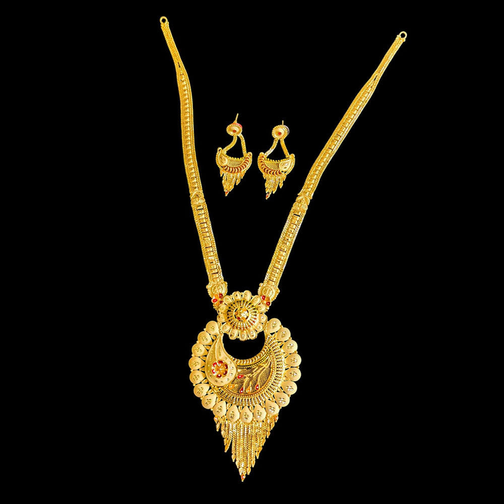 Shipra Gold Forming Gold Necklace Set