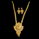 Shipra Gold Forming Gold Necklace Set