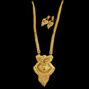 Shipra Gold Forming Gold Necklace Set