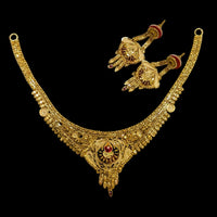 Shipra Gold Forming Gold Necklace Set