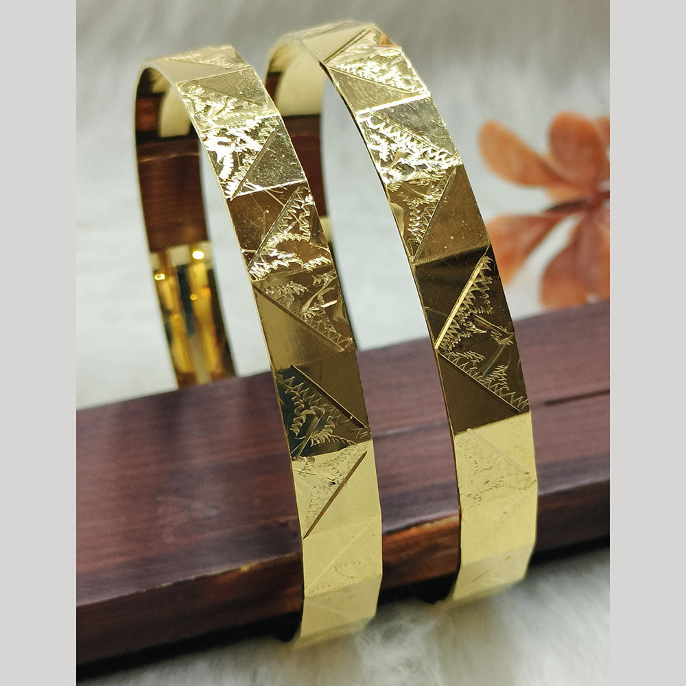 Navkar Jewellers Forming Bangle Set