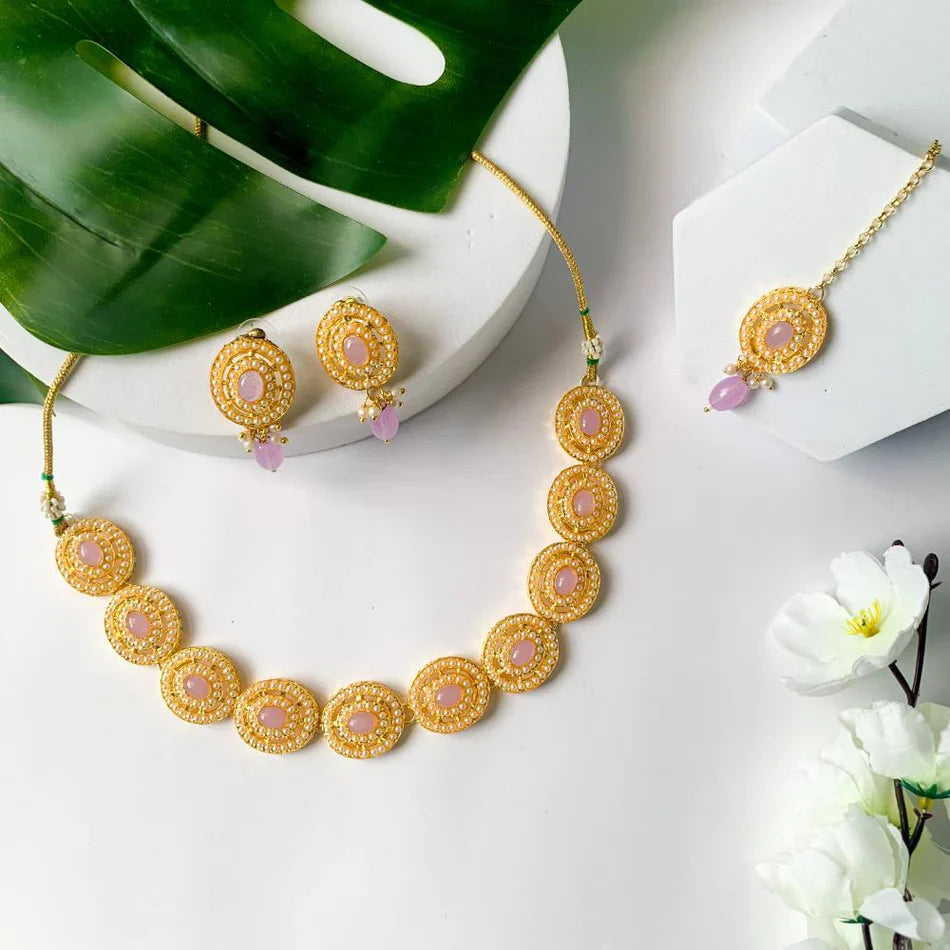 Darshana Jewels Elegant Pota Stone And Pearl Necklace Set