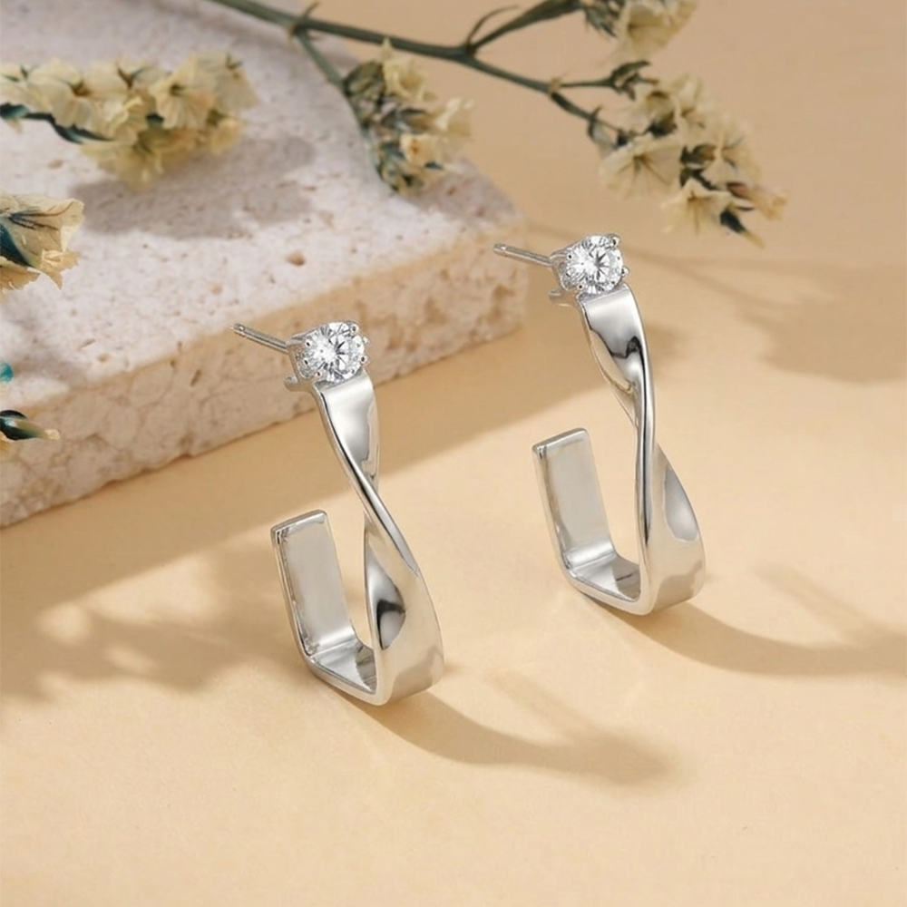 Urthn Silver Plated Austrian Stone Twisted Shape Earrings (Pack of 6)