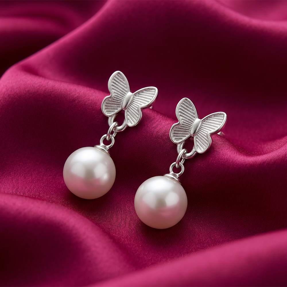 Urthn  Eye-Catching  Silver  Plated Pearl Stud Earrings(Pack of 6)