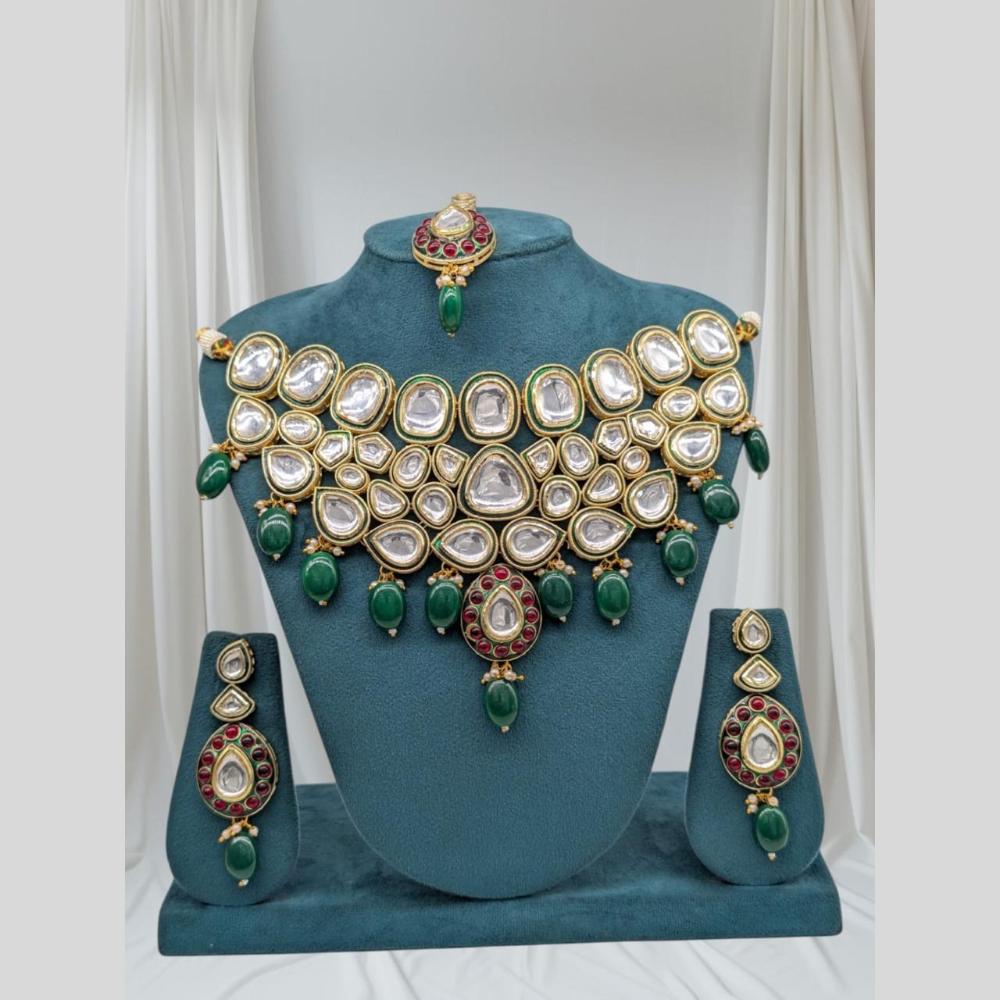 Sona Covering Gold Plated Kundan Stone And Pearl Choker Necklace Set