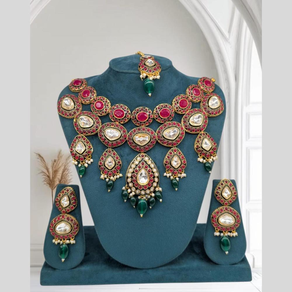 Sona Covering Gold Plated Kundan Stone And Pearl Necklace Set
