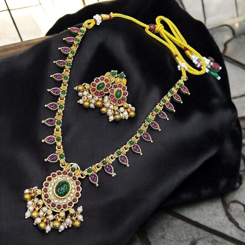 Sona Covering Luxury Kunkdan Stone And Pearl Statement Necklace Set