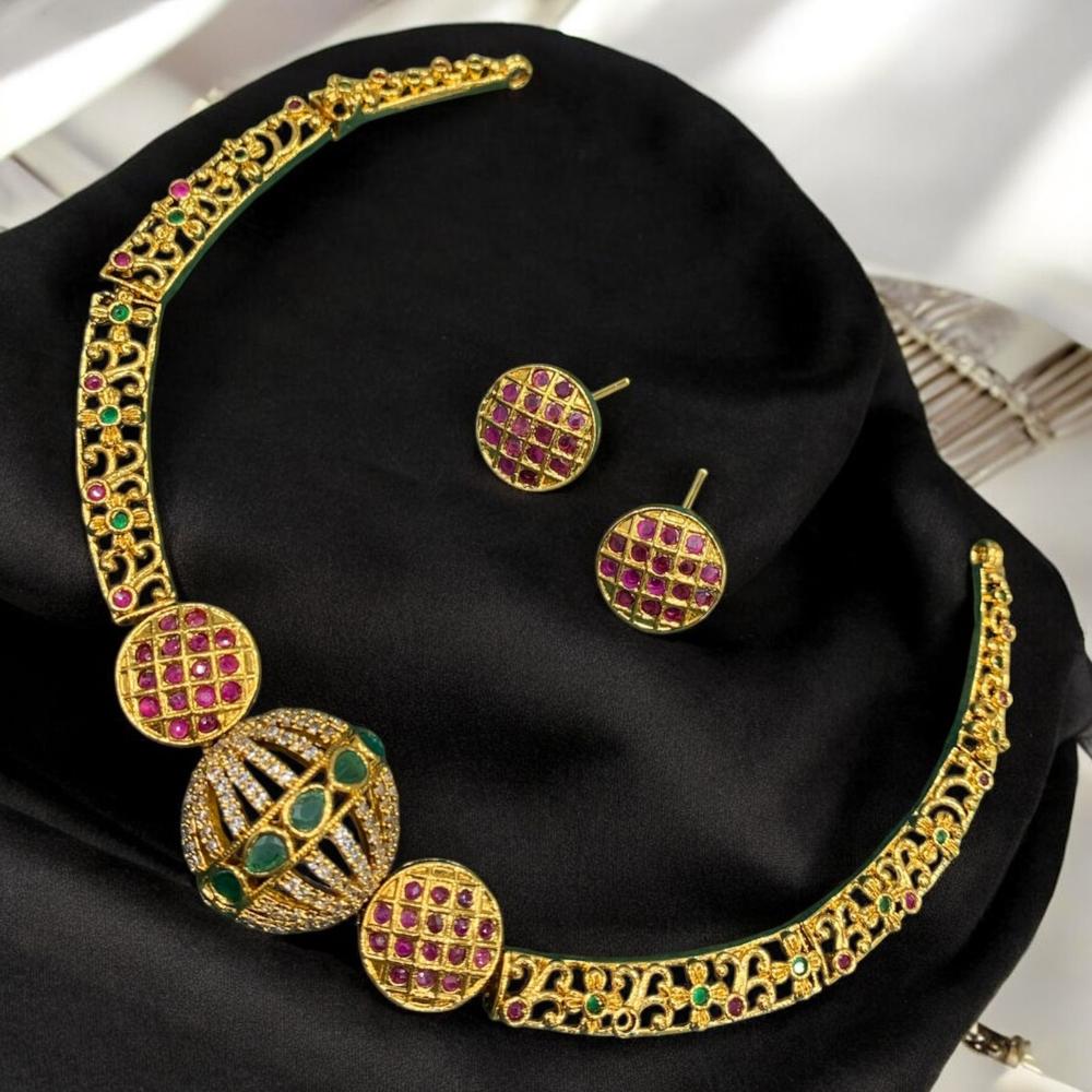 Sona Covering Elegant Pota Stone And Austrian Stone Pearl Necklace Set