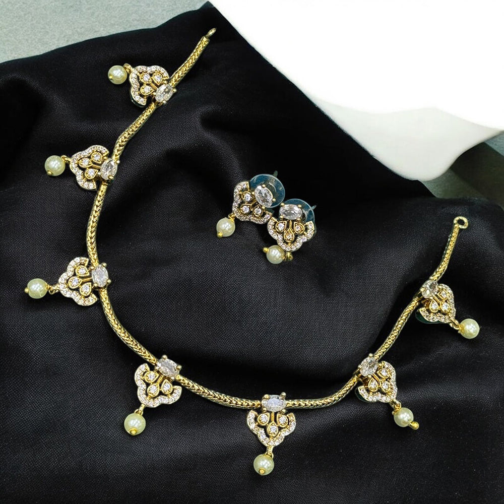 Sona Covering Glimmer Grace Elegant Crytsal Stone And Pearl Necklace Set