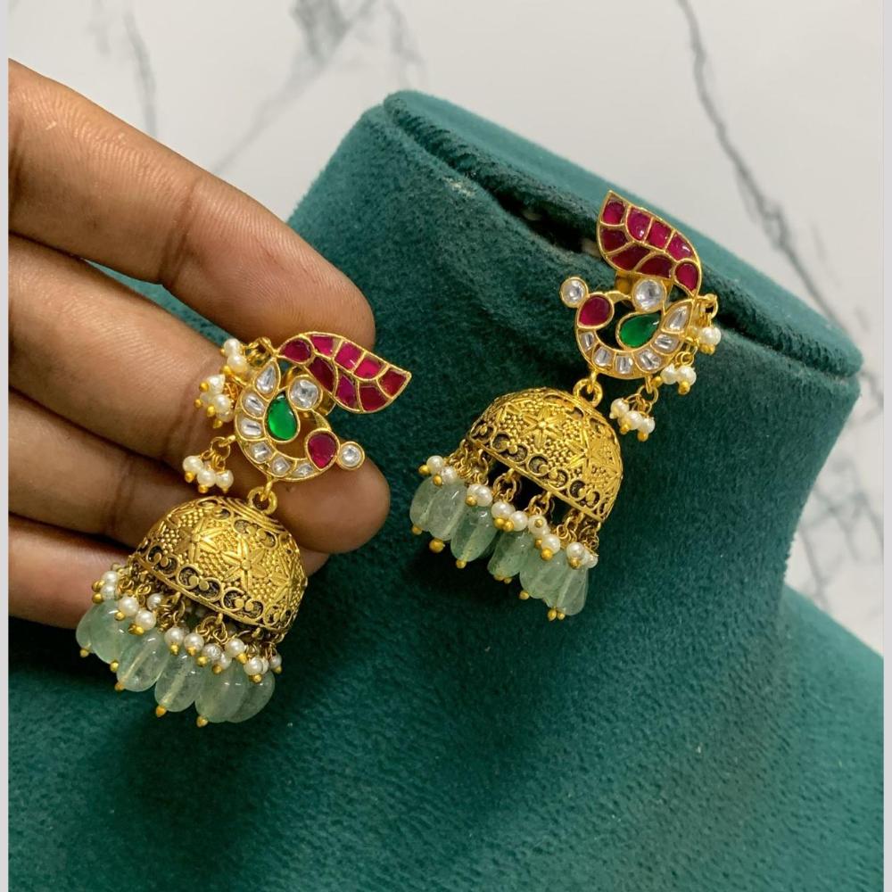 Sona Covering Graceful Pota Stone And Beads Pearl Jhumki Earrings