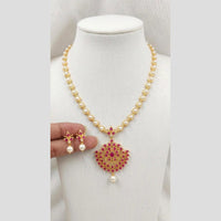 Sona Covering Delicate Pota Stone And Pearl Necklace Set