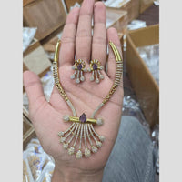 Sona Covering Glamorous Crystal Stone And Austrian Stone Necklace Set