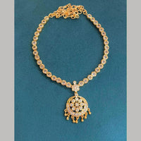 Sona Covering Elegant Pota Stone And Pearl Necklace