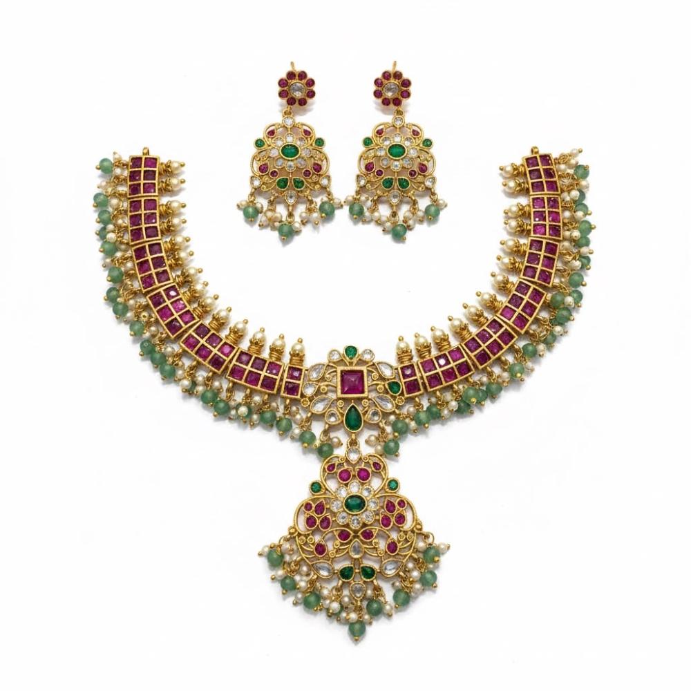 Sona Covering Delicate Pota Stone And Pearl Necklace Set