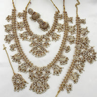 Sona Covering Grand Pota Stone And Pearl Necklace Combo Set
