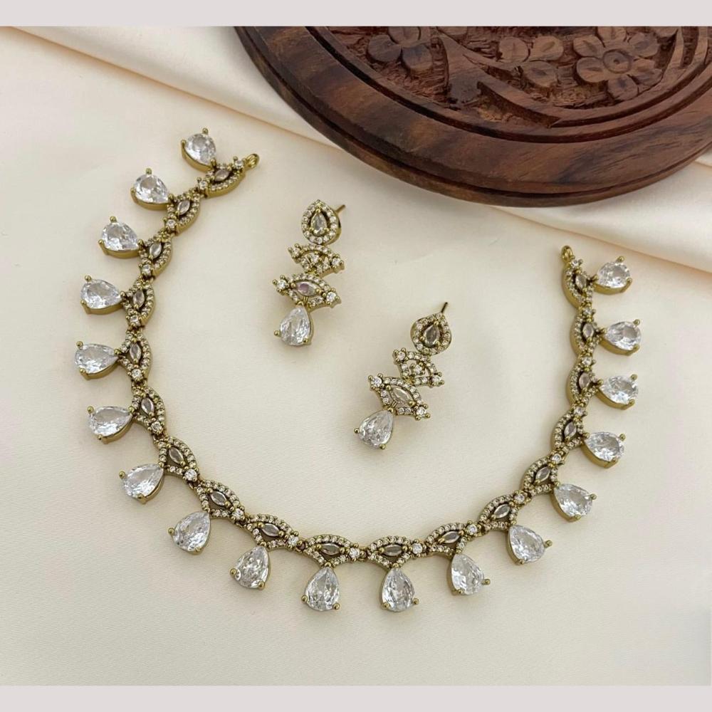 Sona Covering Austrian And Crystal Stone Necklace Set