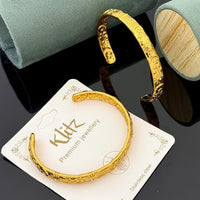 Klitz Classic Austrian Stone Openable Bracelet for Daily Wear