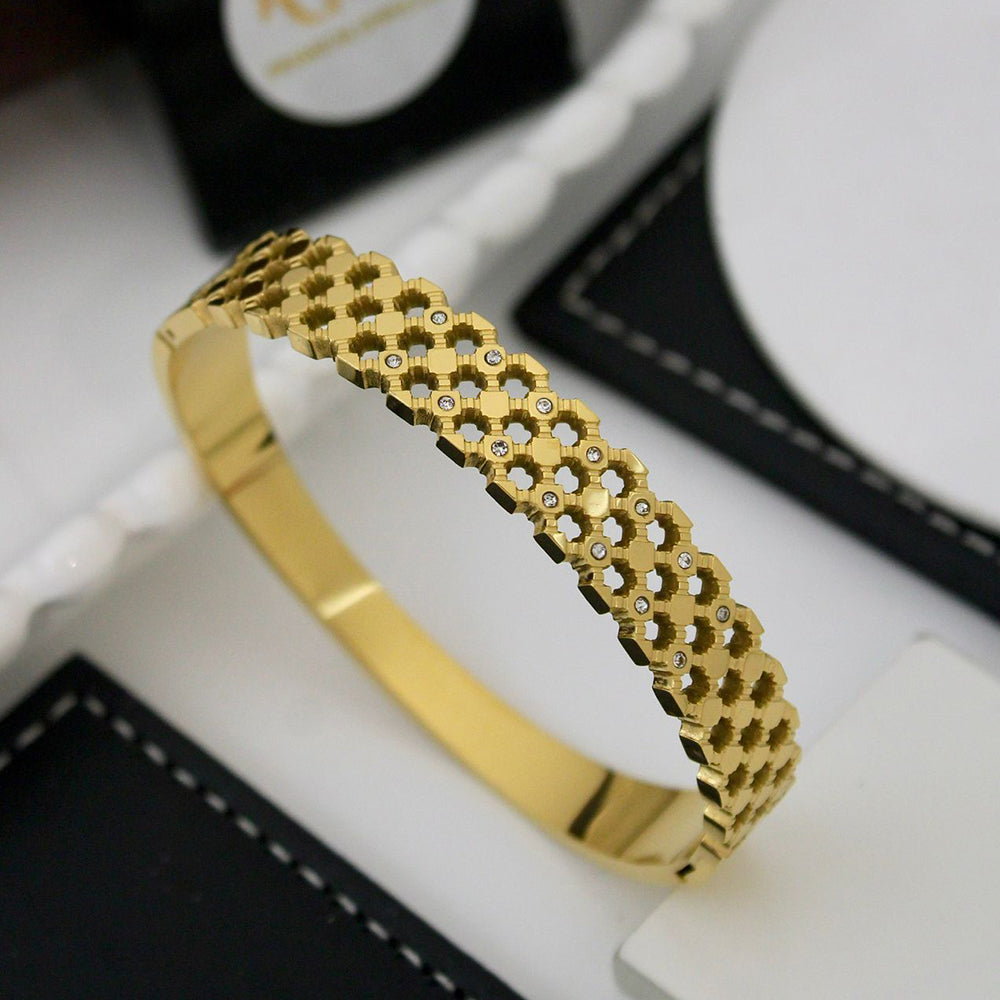 Klitz Sleek Polished Finish Austrian Stone Designer Openable Bracelet