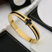 Klitz Elegant Floral Openable Bracelet