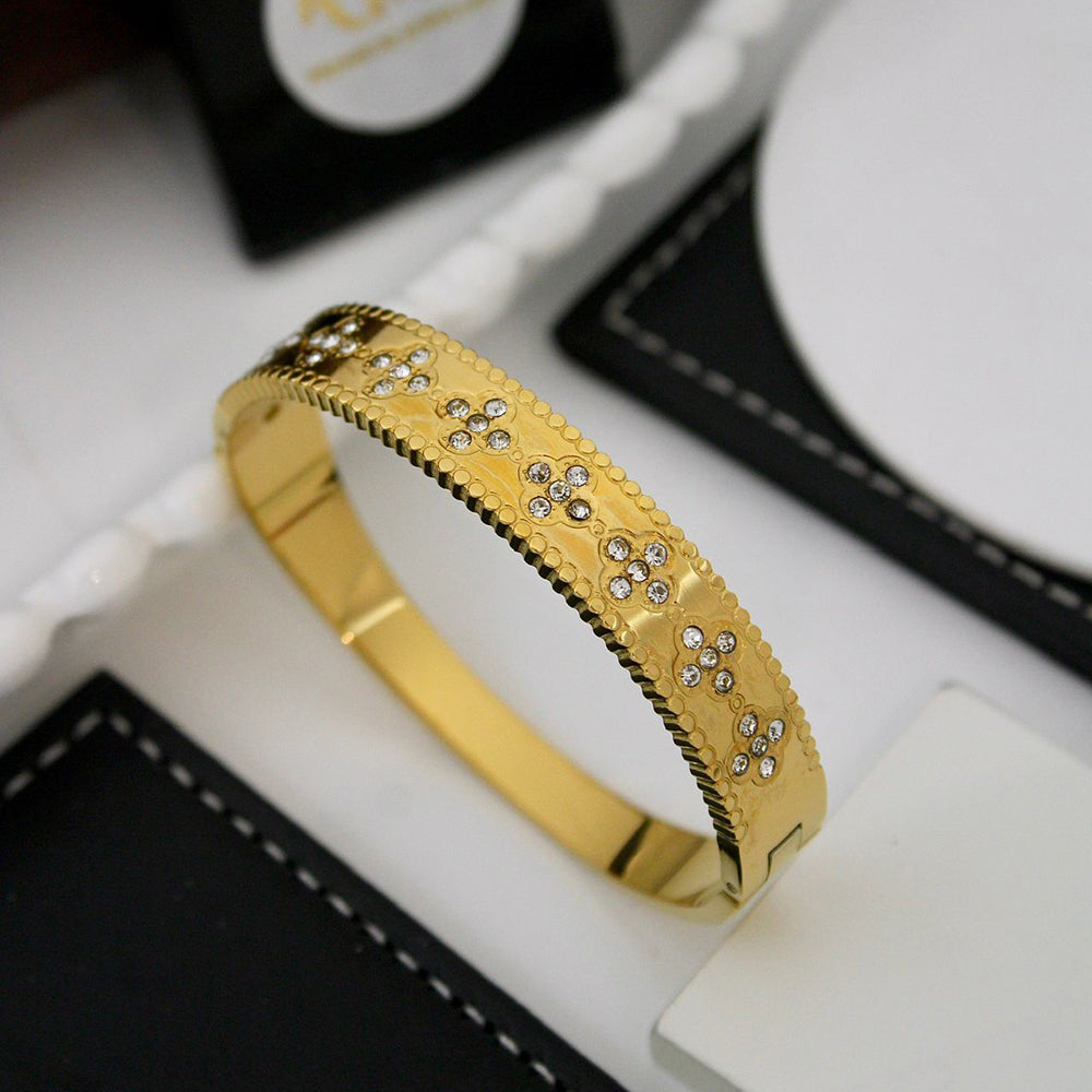 Klitz Elegant Austrian Stone Floral Openable Bracelet