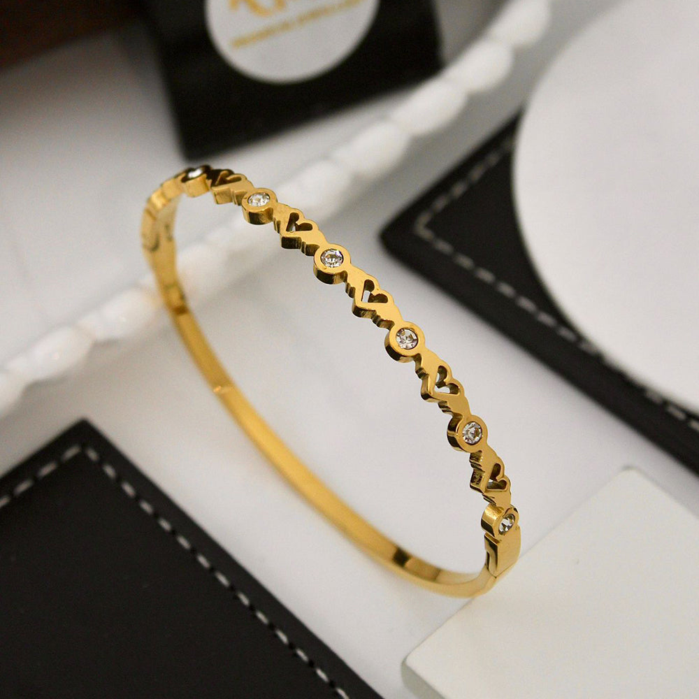 Klitz Sleek Polished Finish Austrian Stone Heart Designer Openable Bracelet