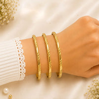 Klitz Gold Polish Designer Bangles Set 